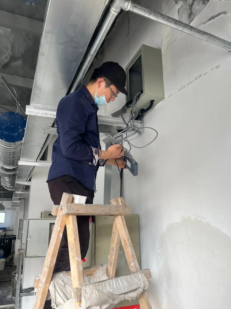 网络产品的安全管理漏洞规定对保障网络安全具有重要作用。本文将从多个维度剖析其重要性，并给出相关操作建议。